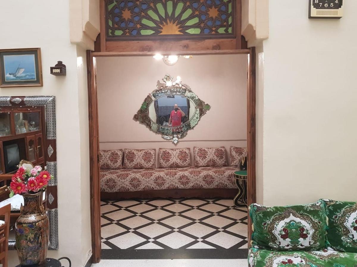Dar Zerhane Fez Buitenkant foto